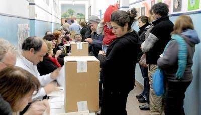 Pulti gan� en toda la ciudad y la oposici�n altern� la pelea por el segundo puesto