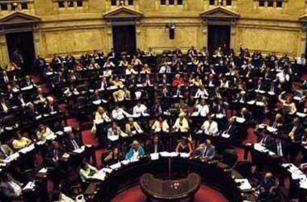 Cerca de 40 diputados nacionales de diferentes bloques buscar�n renovar su banca en octubre