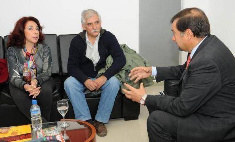 El Intendente recibi� a concejales electos
