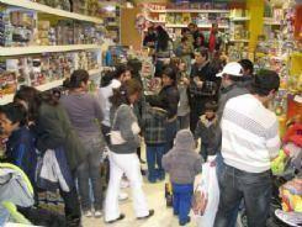 Hubo un intenso movimiento comercial por el D�a del Ni�o