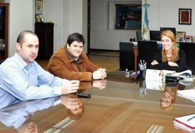 Giorgi recibi� al candidato a intendente de Pergamino del Frente para la Victoria