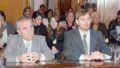 El Bloque Federal present� un proyecto con normas para infractores de tr�nsito	 	