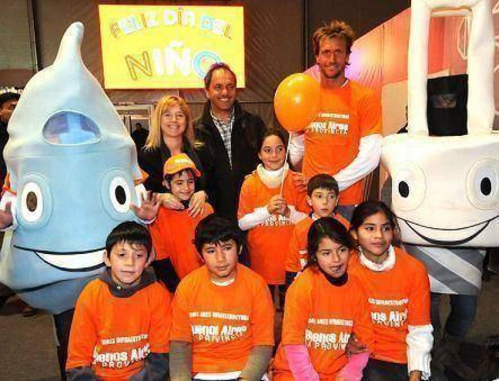 Scioli destac� el valor educativo y de entretenimiento de Tecn�polis