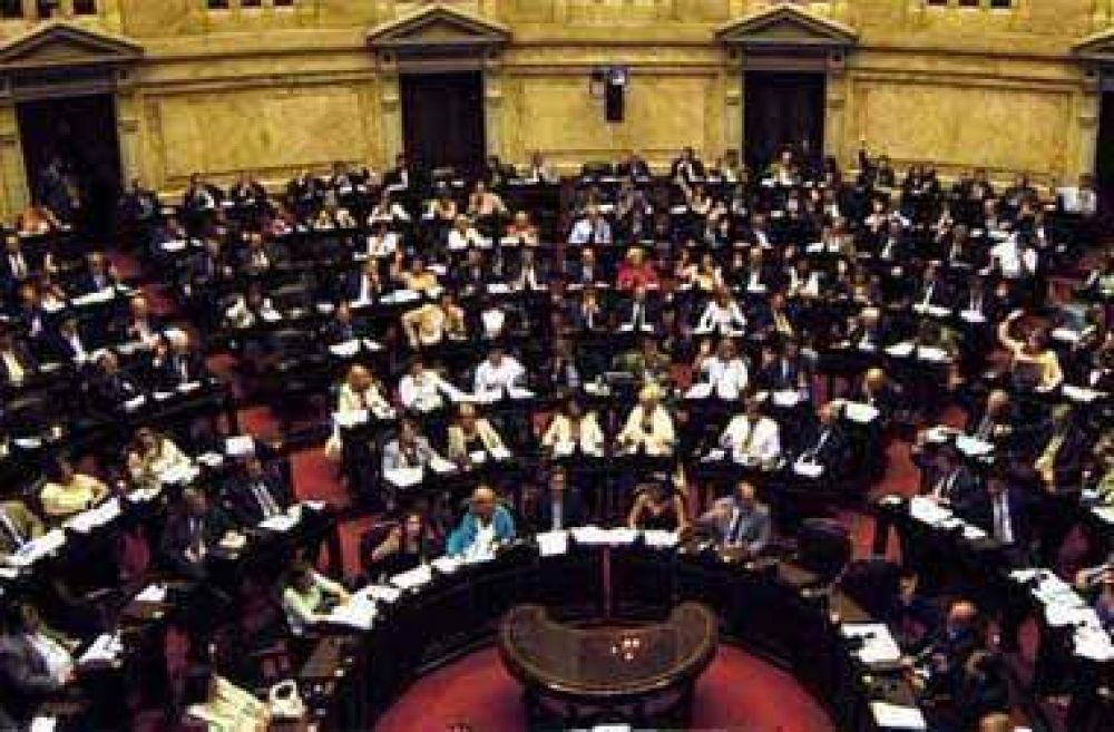 Cerca de 40 diputados nacionales de diferentes bloques buscar�n renovar su banca en octubre