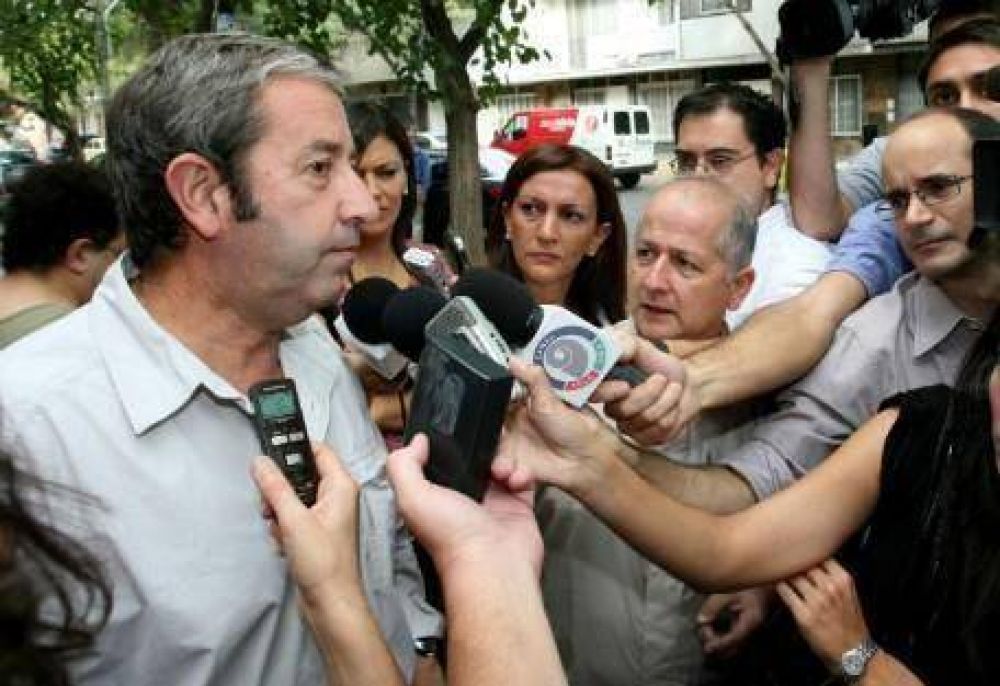 Cobos: "La oposici�n subestim� al Gobierno"