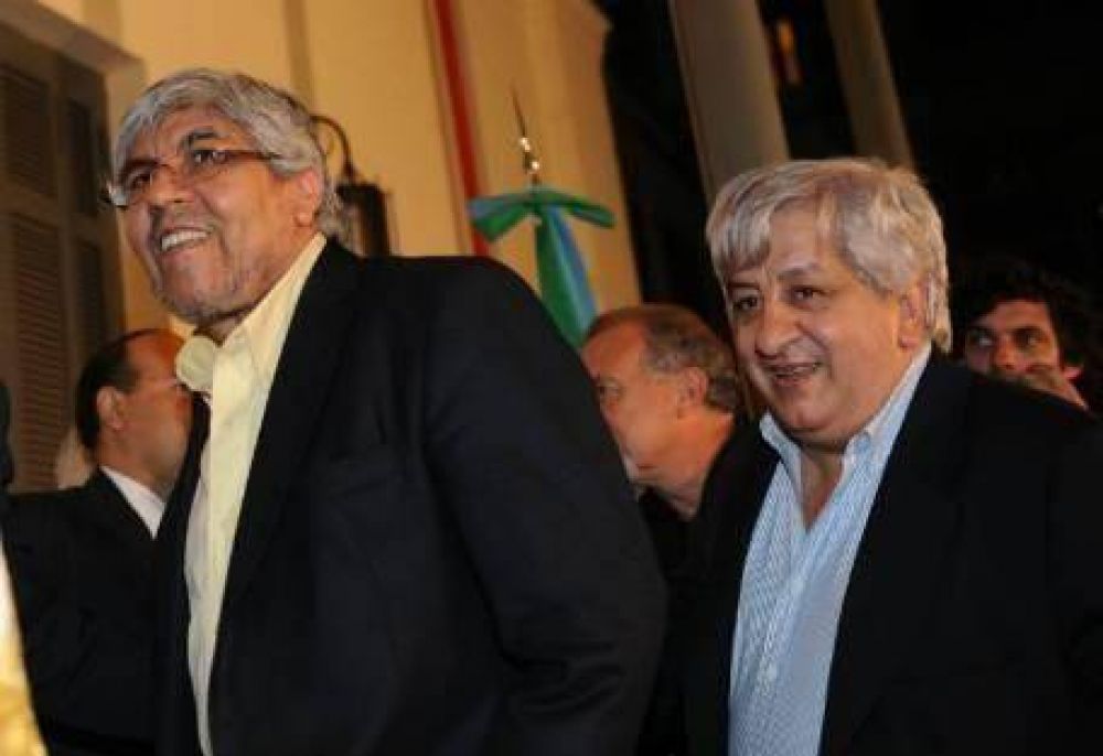 Para Piumato, los rivales de Moyano "quieren almorzarse la cena"