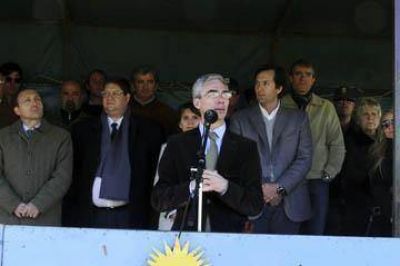 Esponda: �Respetamos el voto, pero no vamos a claudicar en nuestro reclamo�