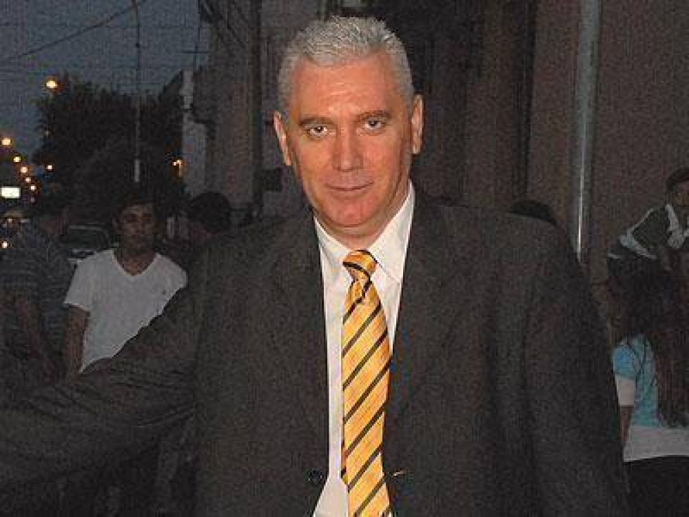 Valle: �El di�logo con otras fuerzas es constante, aunque trabajo para Cristina�