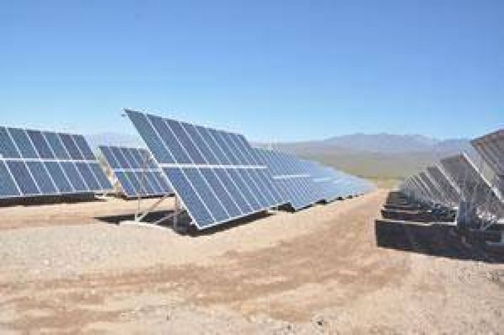 Construir�n una f�brica de paneles solares en San Juan