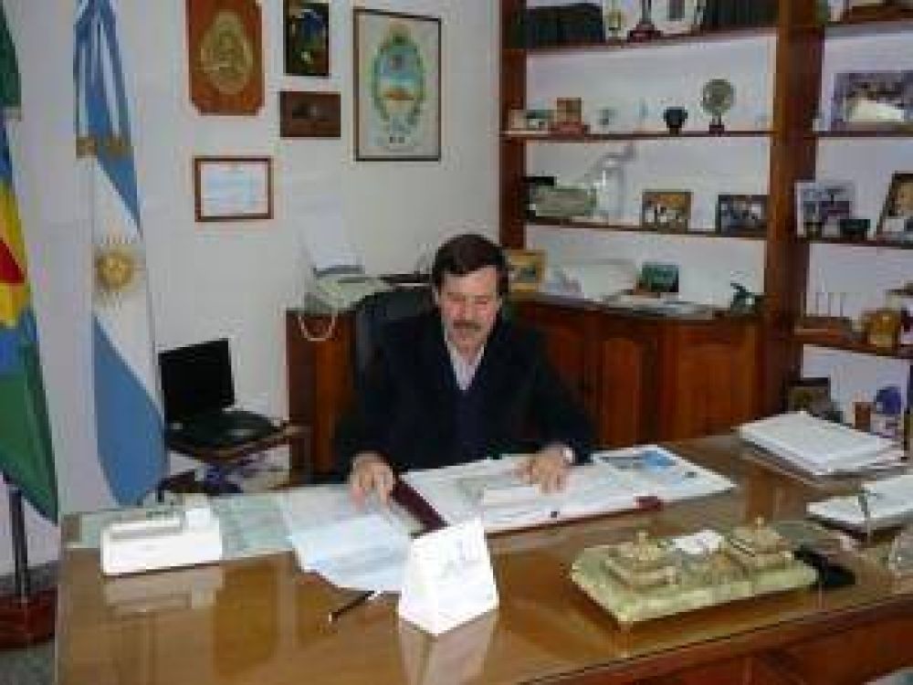 Hasta el 01/09, Juan Chalde es el intendente