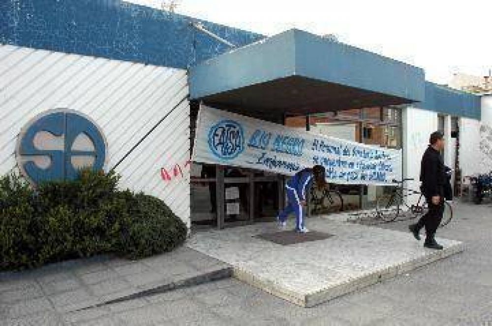 Paran empleados de cl�nicas y sanatorios de Viedma 