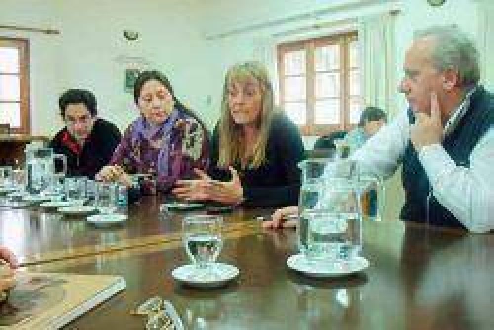 Denuncian maniobra del Ejecutivo para �desviar fondos� del Ente Catedral