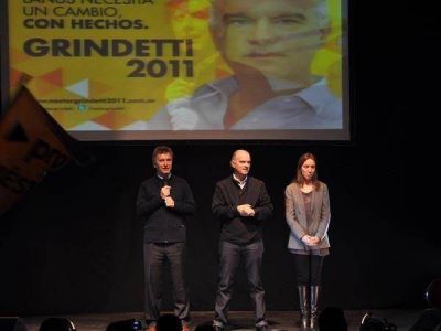 Macri comienza a analizar el Presupuesto 2012 y la actualizaci�n del ABL