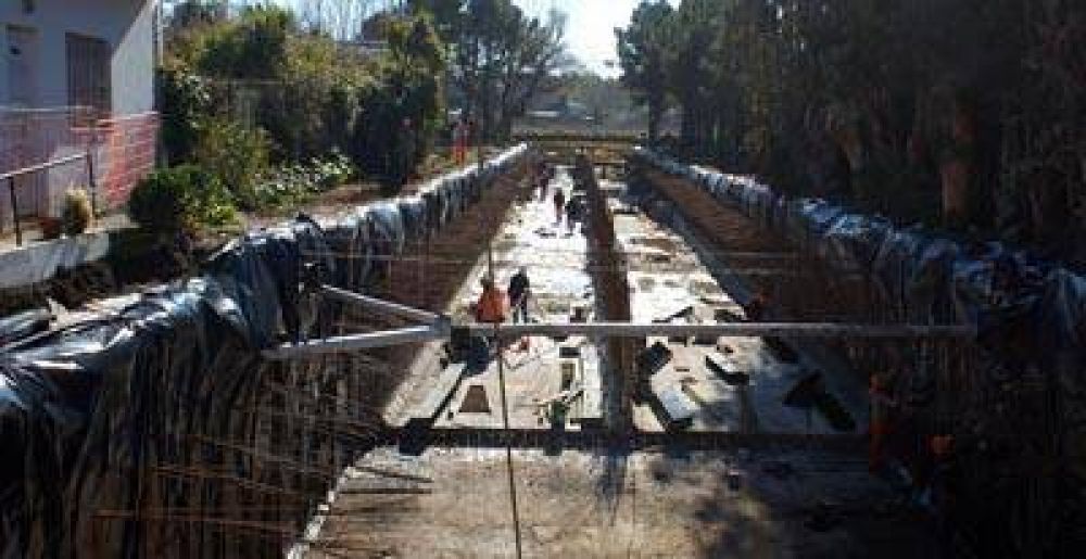 GRAL. PUEYRRED�N - Avanza la primera etapa del colector pluvial Marcos Sastre