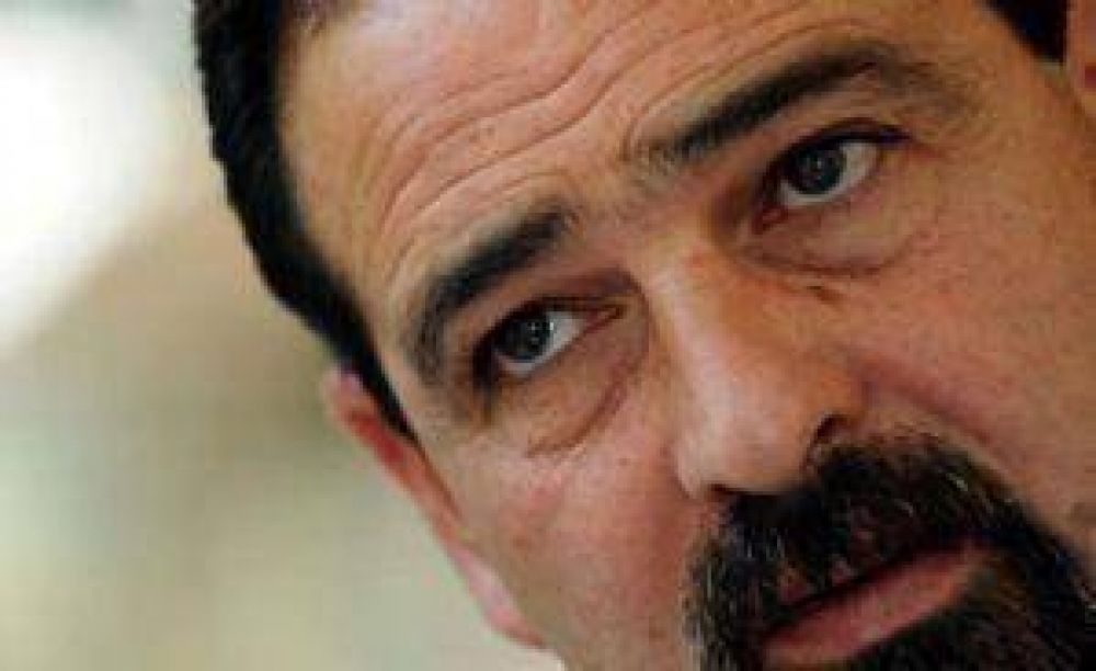 Por un pico de estr�s, Ciurca qued� internado en el Italiano  