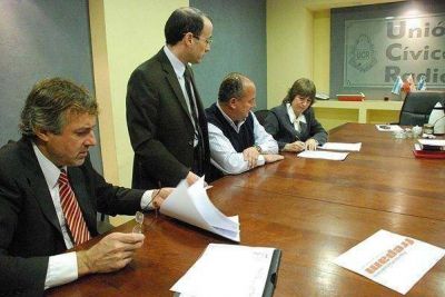 Boleta del Frepam: Marino ratifica que son tres las alternativas