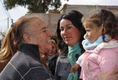Menem vuelve al ruedo y vaticina que gana en octubre 