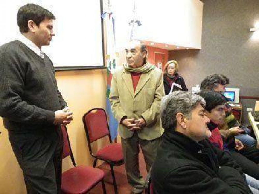 FELICES Y ORGULLOSOS, M�S SI VIENEN INVERSIONES 