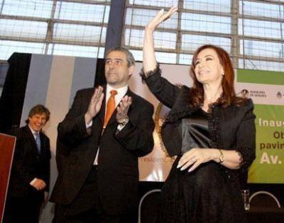 La Presidenta inaugur� obras de infraestructura en la Avenida Lynch