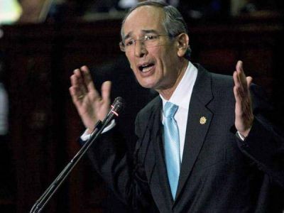Guatemala: Colom cuestion� a los candidatos que prometen planes sociales