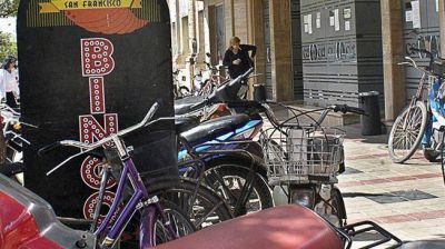 Casinos y tragamonedas desatan fuertes reproches entre los candidatos