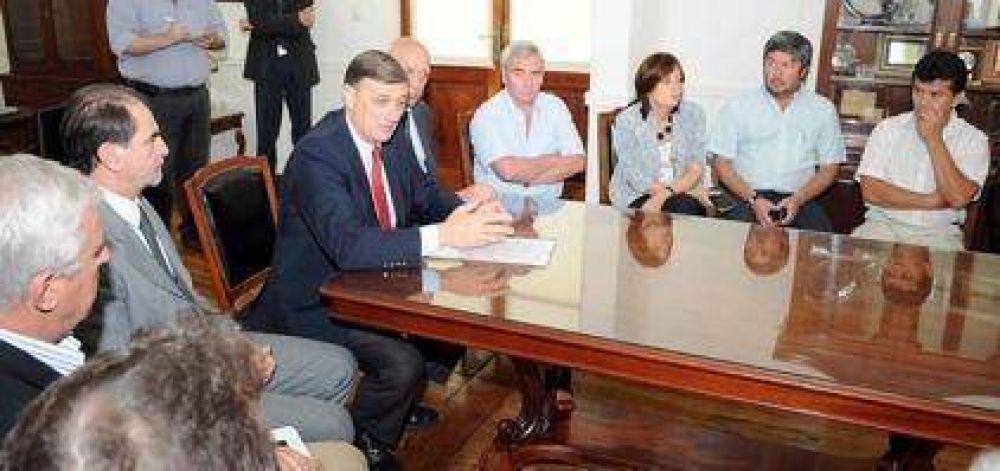 Respaldan propuesta santafesina para superar la crisis de las econom�as regionales