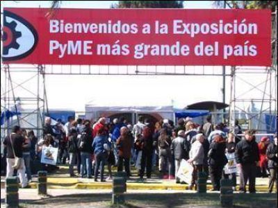 SAN MART�N - A QUINCE D�AS DE ESPAM 2011, SE INTENSIFICAN LOS PREPARATIVOS EN EL PARQUE YRIGOYEN