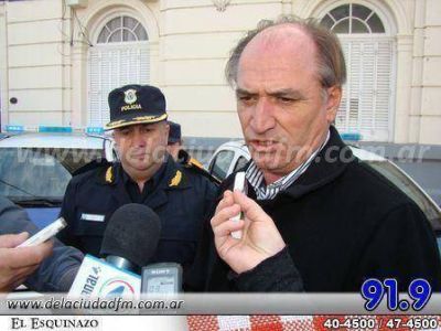 El Intendente anunci� la incorporaci�n de 5 motos para la Polic�a