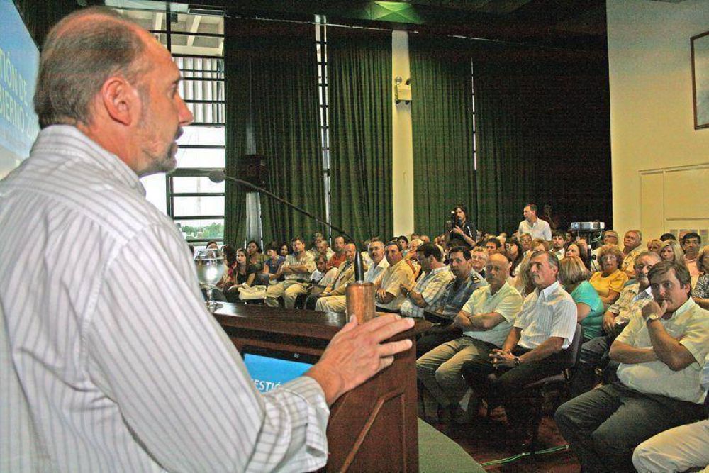 Las obras p�blicas son lo m�s trascendente de 2008