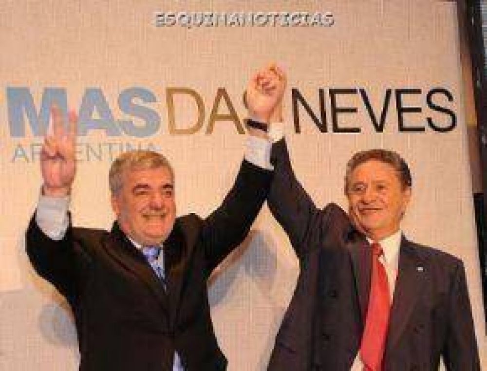 Una Encuesta Coloca En Quinto Lugar A La F�rmula Duhalde-Das Neves