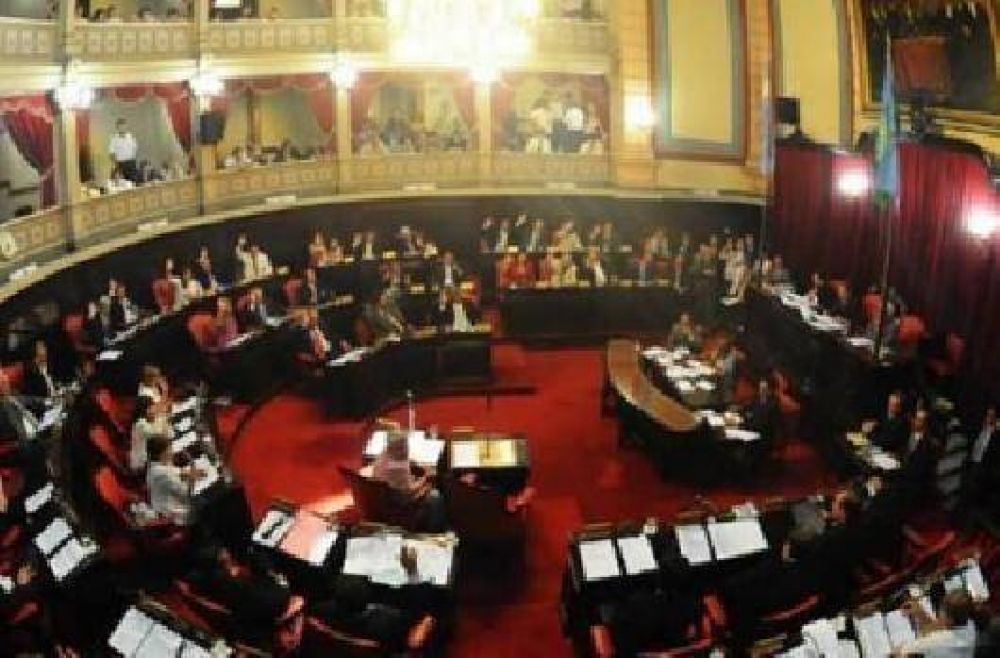 El Senado aprob� un proyecto para la creaci�n de comit�s de salud, higiene y seguridad en empleo