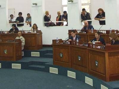 En una sesi�n tranquila, se aprobaron los dos proyectos tratados por unanimidad