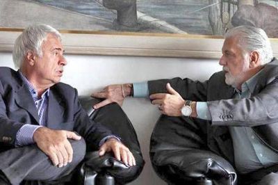De la Sota se re�ne con gobernadores brasile�os, lejos de la campa�a municipal