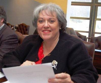 Asumi� Norma Gildstein y le sum� su banca al oficialismo provincial