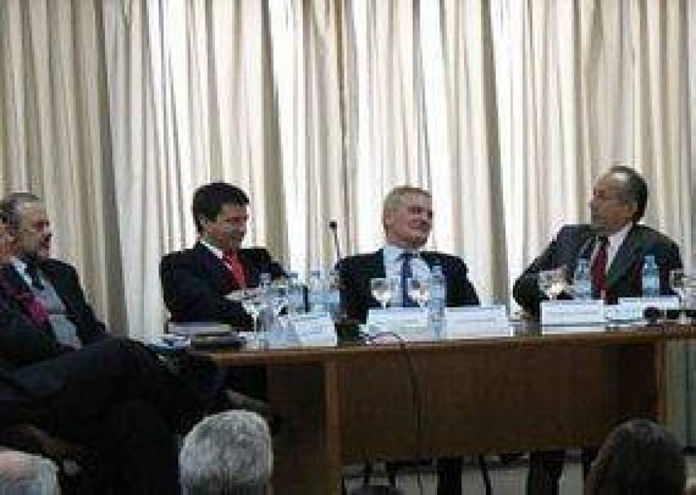 Adolfo Rodr�guez Sa� y el objetivo central para octubre	 