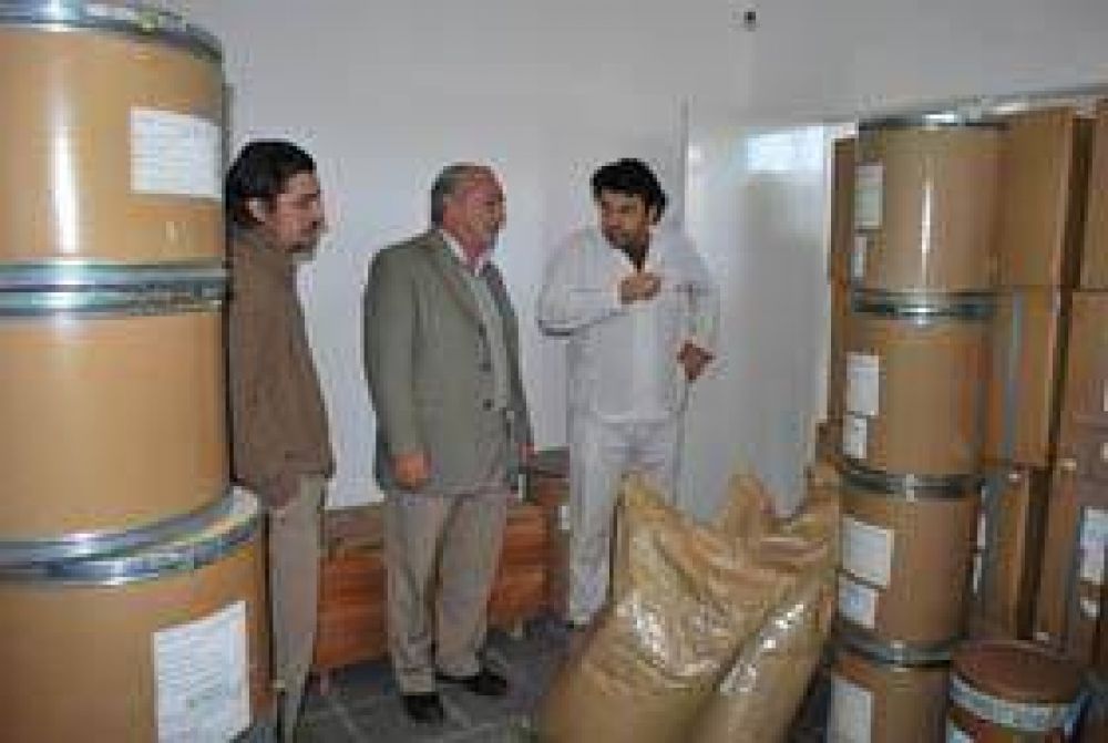 Compran insumos para el Laboratorio de Pico