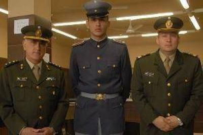Invitan a j�venes santiague�os a unirse al Ej�rcito Argentino