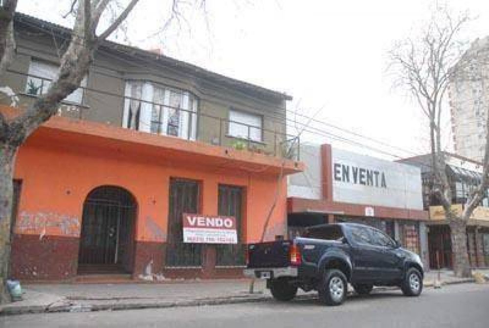 Por falta de clientes, cerraron cinco bares de Alem y otros ocho fueron puestos en venta