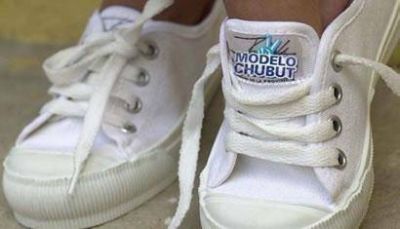 Un modelo bien calzado