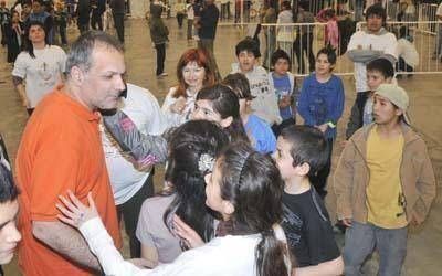 Buzzi dijo que existe el compromiso para terminar el Estadio Centenario