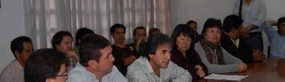 EL PJ se mostr� junto e Irraz�bal carg� contra Puerta