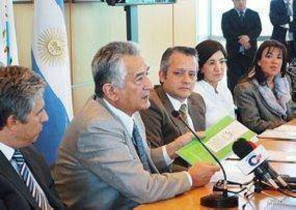 El Gobierno prev� construir en 2012 entre 3.500 y 4 mil casas