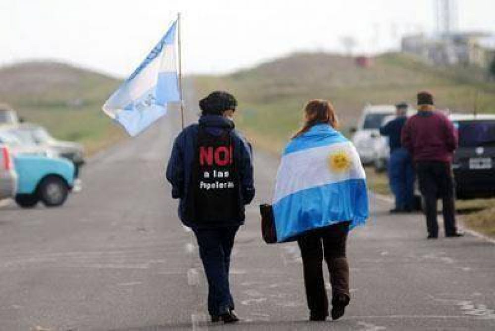 Querella contra asamble�stas: declaran mal concedido el recurso de casaci�n