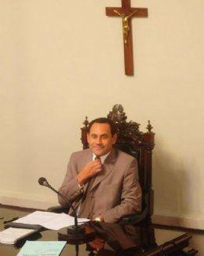 "Muchos acoplados al propio Alperovich apostaron al fracaso"