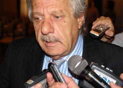 Duro cuestionamiento pol�tico del gobernador Saiz al candidato del CC ARI Jorge Ocampos