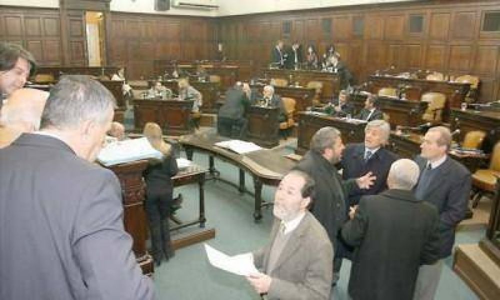 La Legislatura aprob� un pedido de conciliaci�n con la Naci�n 