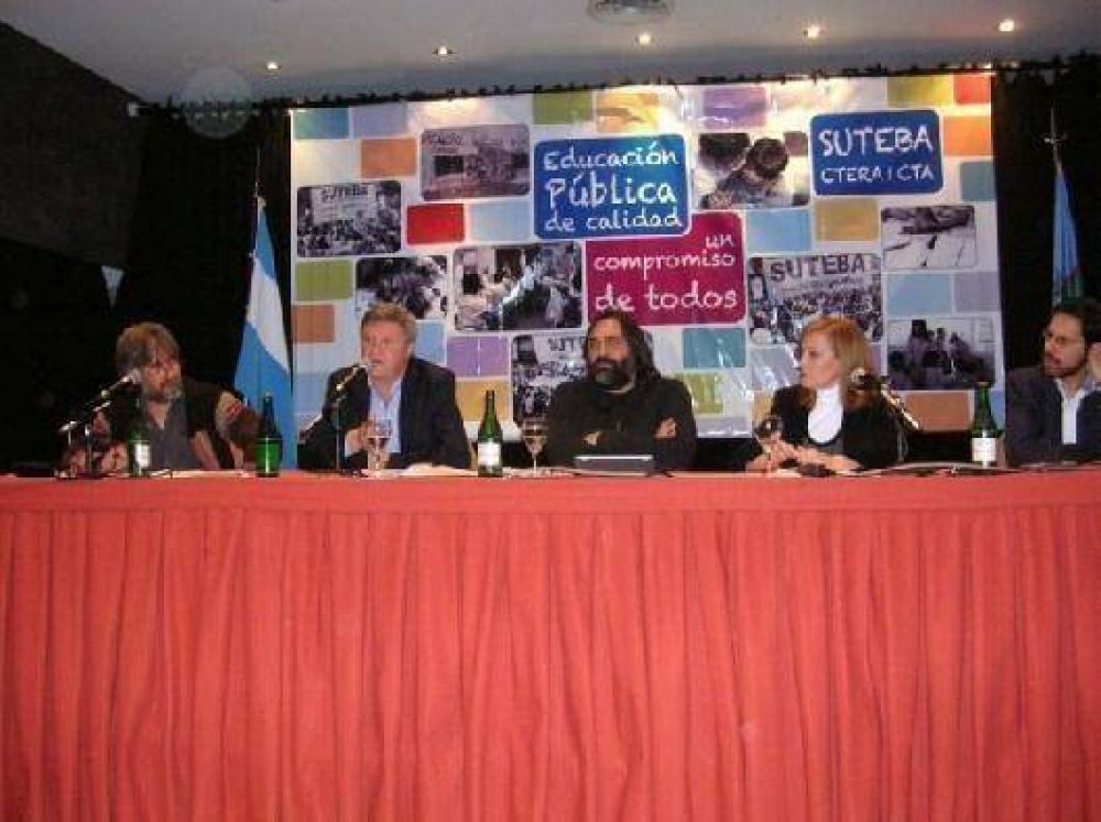 En el plenario de SUTEBA por su 25 aniversario debatieron sobre calidad educativa