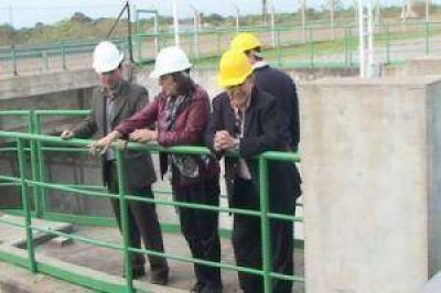 Baja el Paran� sin haber llegado al pico de creciente que se tem�a