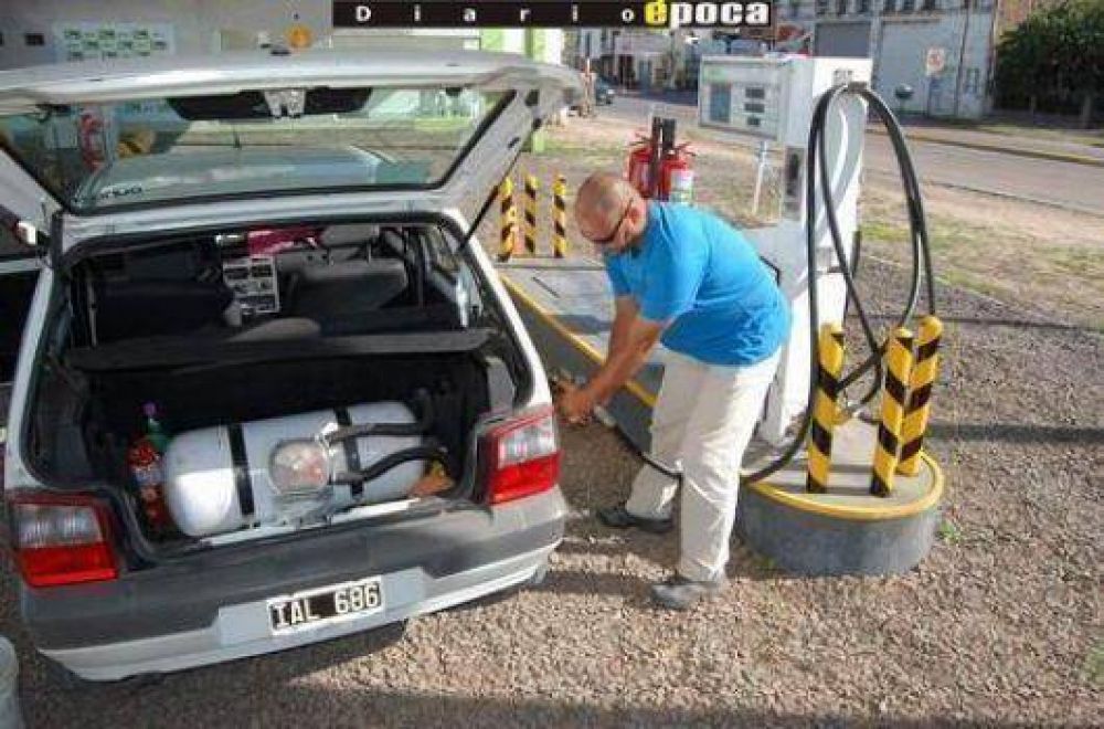 Ante la escasez de naftas, ahora apuntan a promover el uso de gas
