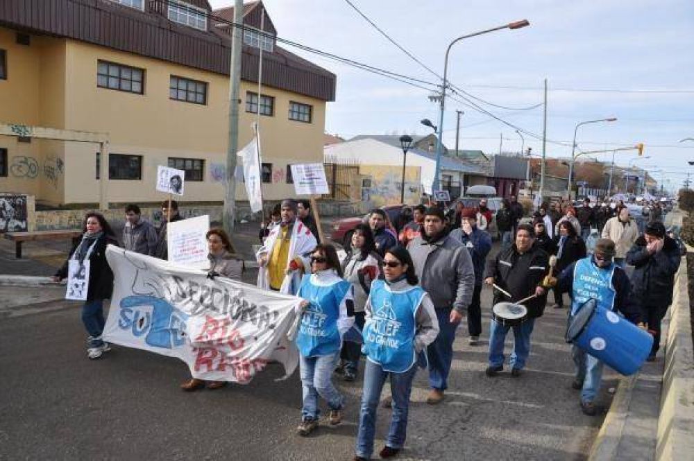 Seg�n Educaci�n el acatamiento al paro docente fue de un 35% a nivel provincial